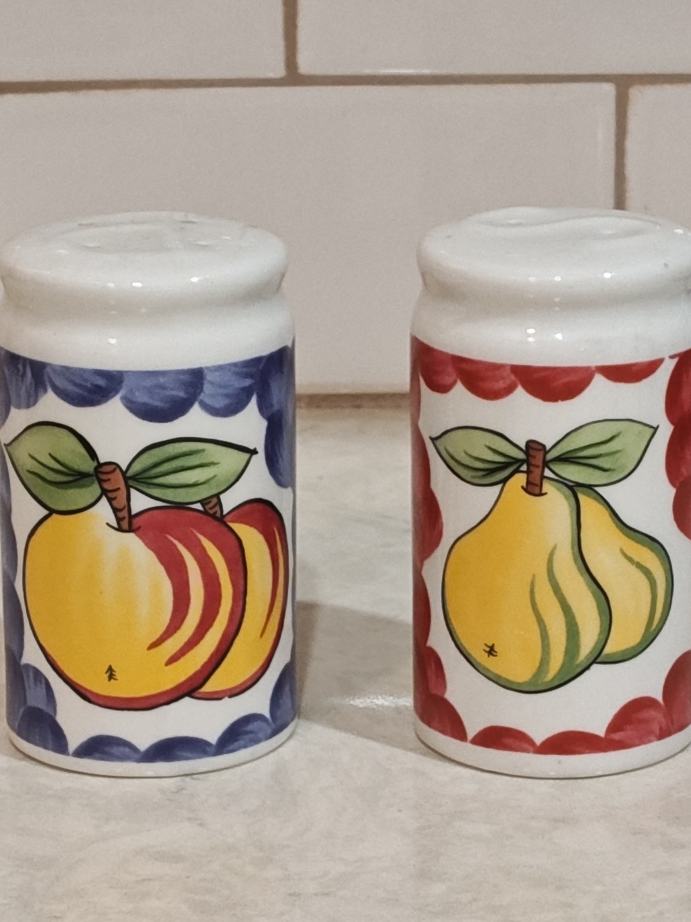 Vintage Italian Fruit Ceramic Salt & Pepper Shaker Set Hand painted Fruit